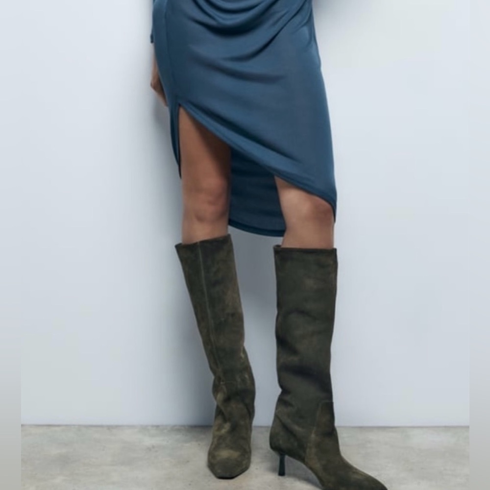 NWT Green Suede Boots Tall